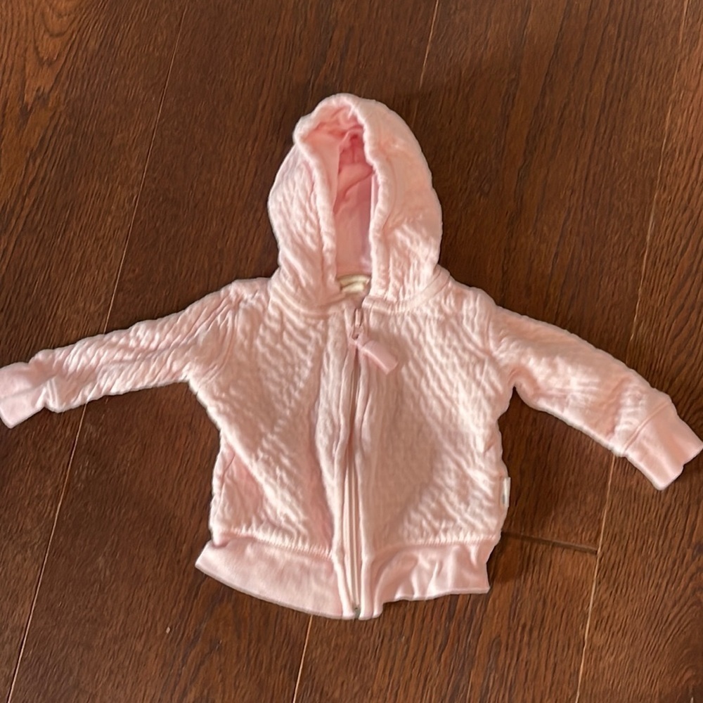 Burt’s Bee Baby Pink Hooded Sweatshirt Size 0-3 months